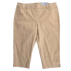 NWT Talbots Size 16P Tan Perfect Skimmer Slim Leg Pedal Pusher Length Pants